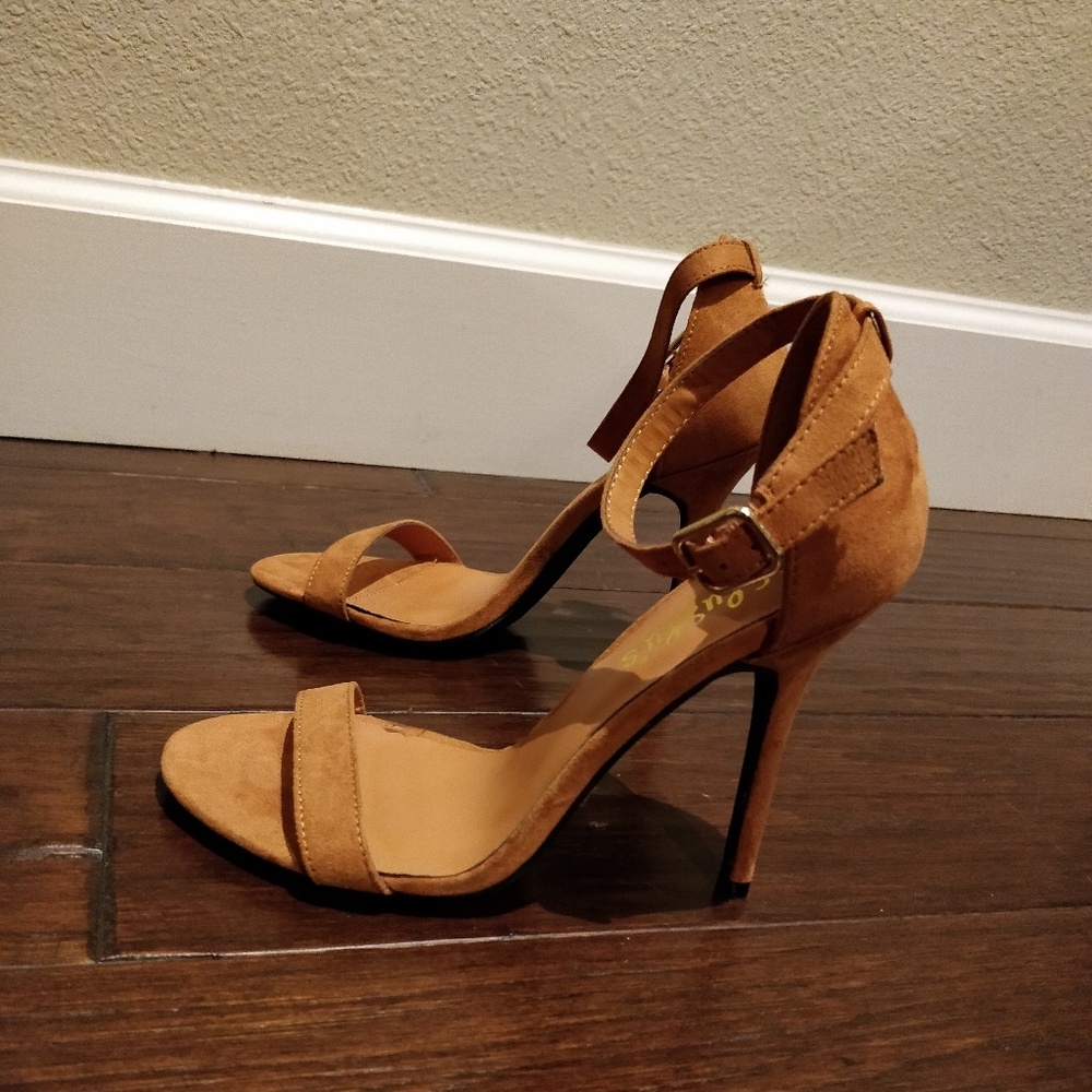 LuLu's heels